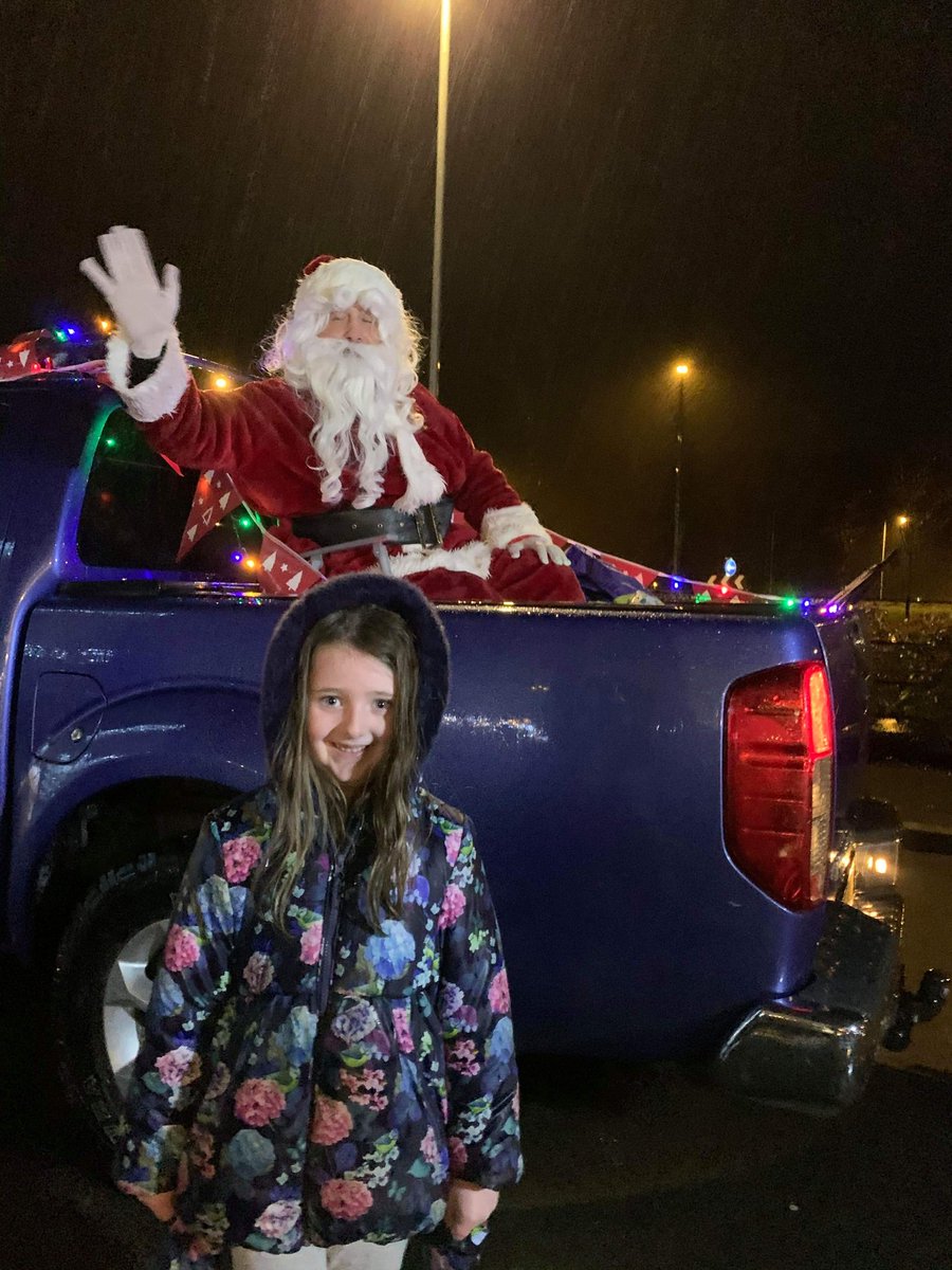JtecComms's tweet image. Instead of providing gifts to customers &amp;amp; suppliers this year, we helped a local community group fund &amp;amp; deliver 103 presents to local children in Northampton. I also got to be Father Christmas for the night.🎅🎅🎅
#MerryChristmas2020.
@FibrePrime
@Grosvenor_LDN 
@JohnHenryGroup