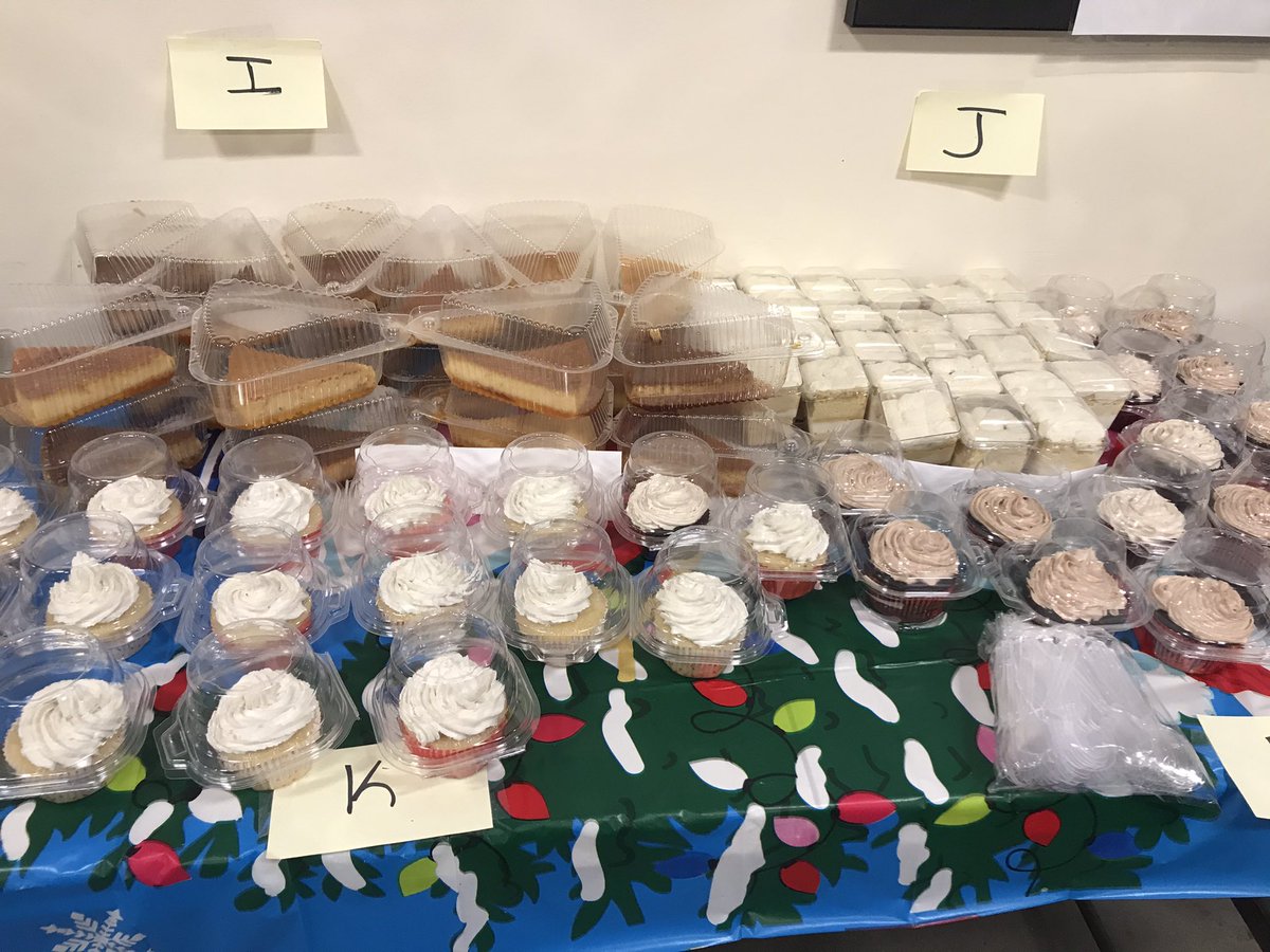 HDRD15HR (@hdrd15hr) on Twitter photo Thank you <a href="/0963SM_Charlie/">Charles Reiser</a> and @_YamiSalazar ! Desert was delicious and lunches were appreciated by your team! Happy Holidays:) @JahnJoyce Thank you <a href="/0963SM_Charlie/">Charles Reiser</a> and @_YamiSalazar ! Desert was delicious and lunches were appreciated by your team! Happy Holidays:) @JahnJoyce