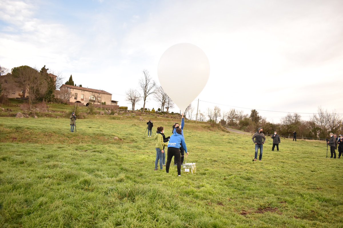 estratosferics's tweet photo. En els pròxims dies🔜 publicarem el material audiovisual recollit per la sonda🛰 així com l’esperada xifra final de recaptació💰!

Gràcies a tothom que va formar part d’aquesta matinada màgica.✨ https://t.co/IcdlNhp3Lh