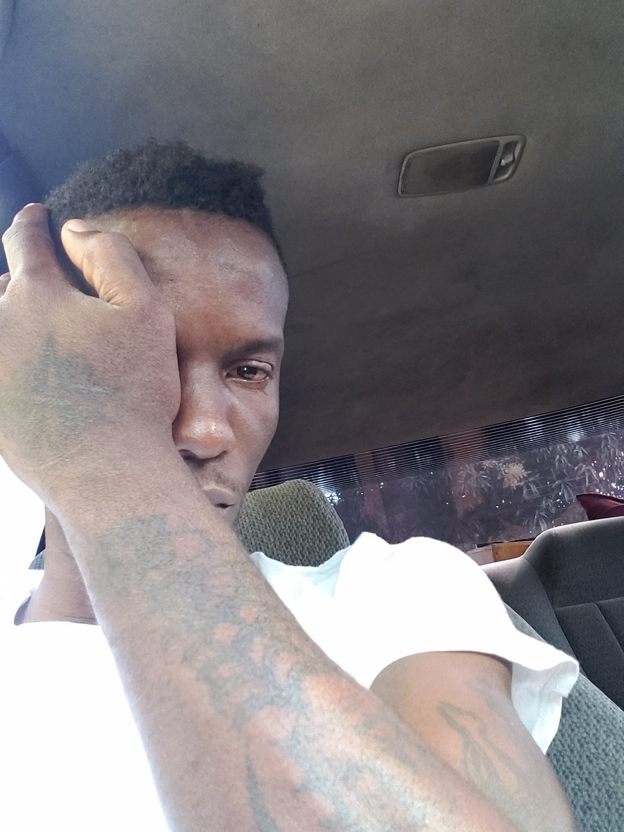 RealAnthem's tweet photo. Happy in a sad way https://t.co/JDfslpfQWe