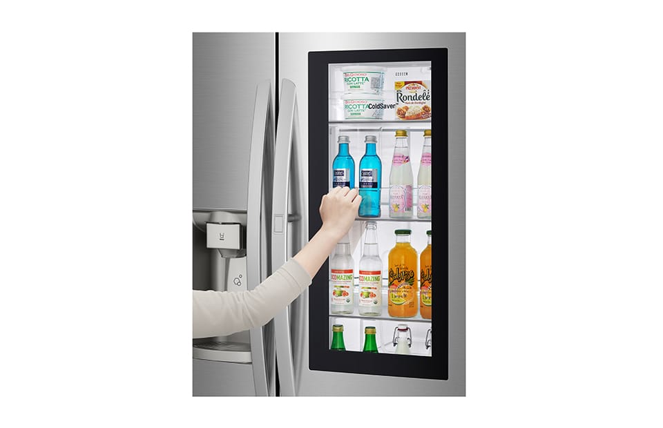 HBrooksLive's tweet photo. This design helps to keep your food stay fresher for longer as it prevents cold air loss.
#LG #LGInstaViewDID
#KnockTwiceSeeInside https://t.co/98ZEY0jlqX