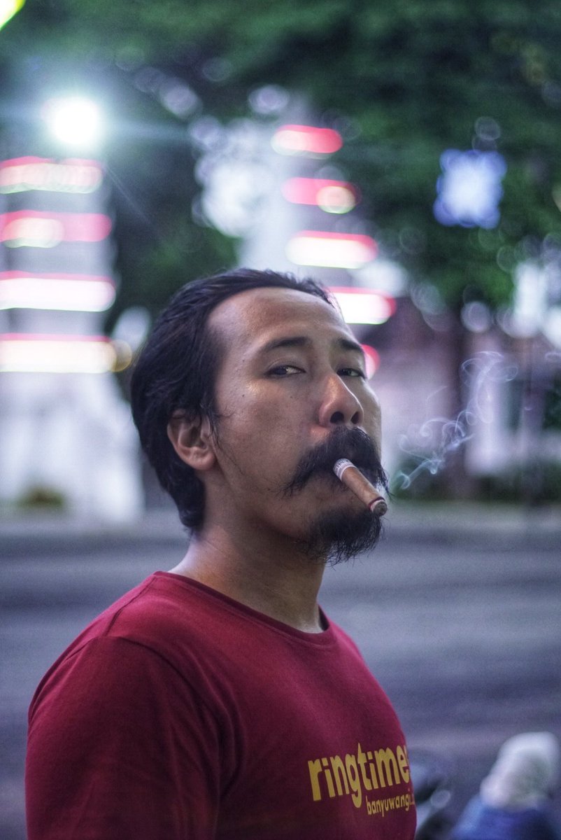 Hang rokok'an isun , hang kobongan atiniro `