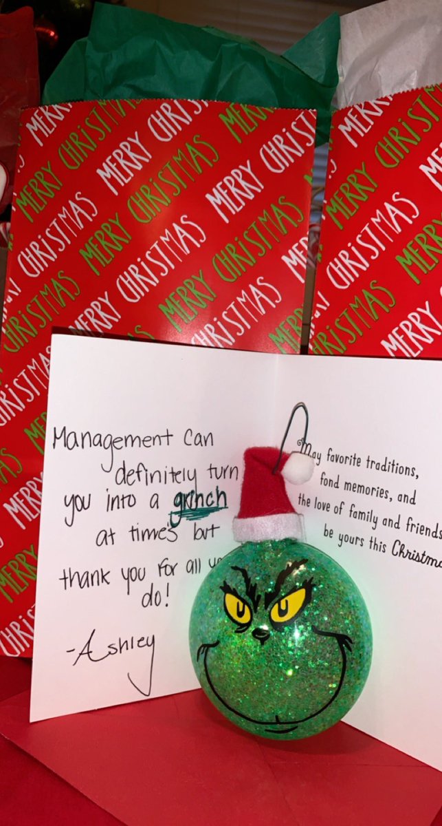 AshleyMBarrios's tweet photo. Last but not least, thank you management team for all you do for us ! Merry Christmas Eve 🎅🎄🎁 #grinchornaments @JefferyOfenloch @DeborahCrookes @JosephSEdwards 
@BrettLPatrick @Katy_HD0469 https://t.co/g8qUnHvn4N