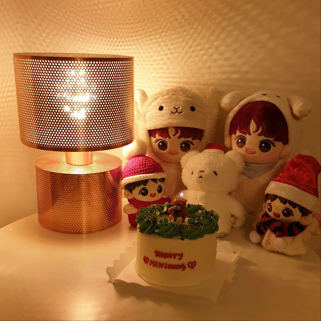 love_0m's tweet photo. 생일축하해 영미나♡ https://t.co/PZMzpLj9yL