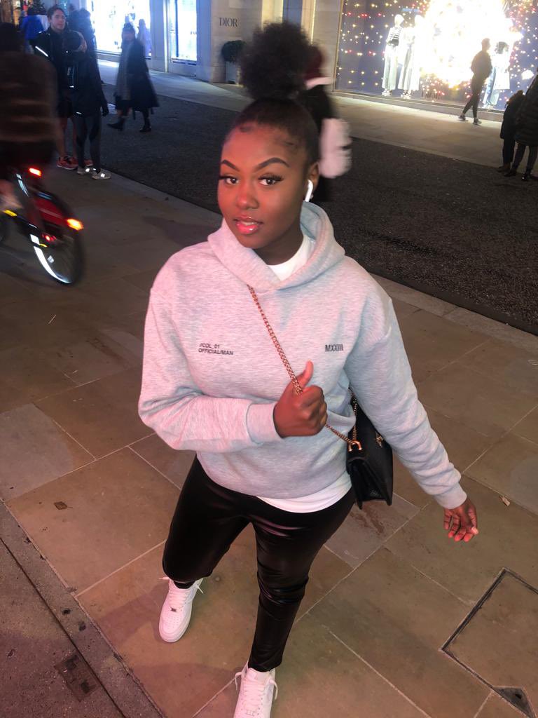 reemayax's tweet photo. new rules https://t.co/EjlXvWI0zU