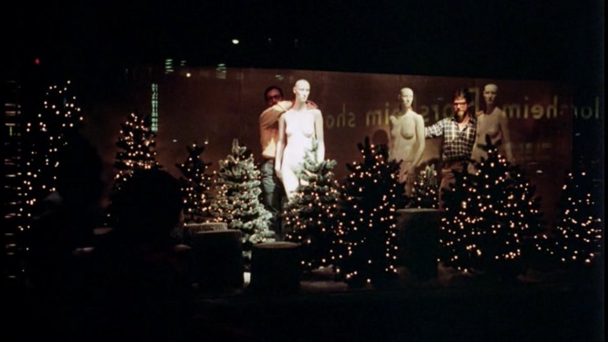 technicolrblue's tweet photo. Christmas Evil - You Better Watch Out (1980, Lewis Jackson) https://t.co/LVu40sHtig