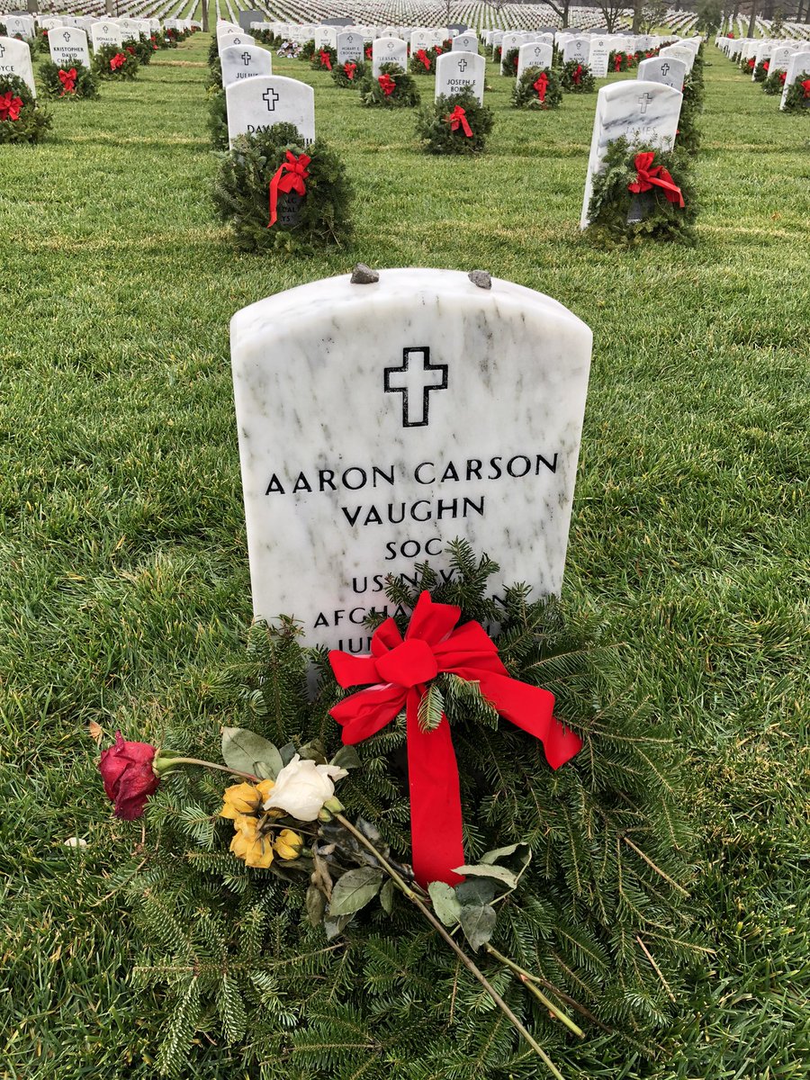 DrJohnHillen's tweet photo. @CKimberlyVaughn Stopped by to say a prayer today Kimberly while visiting my Dad.  He is buried about 6 rows in front of the team.    Blessed Christmas. https://t.co/e8E8JjIGFj