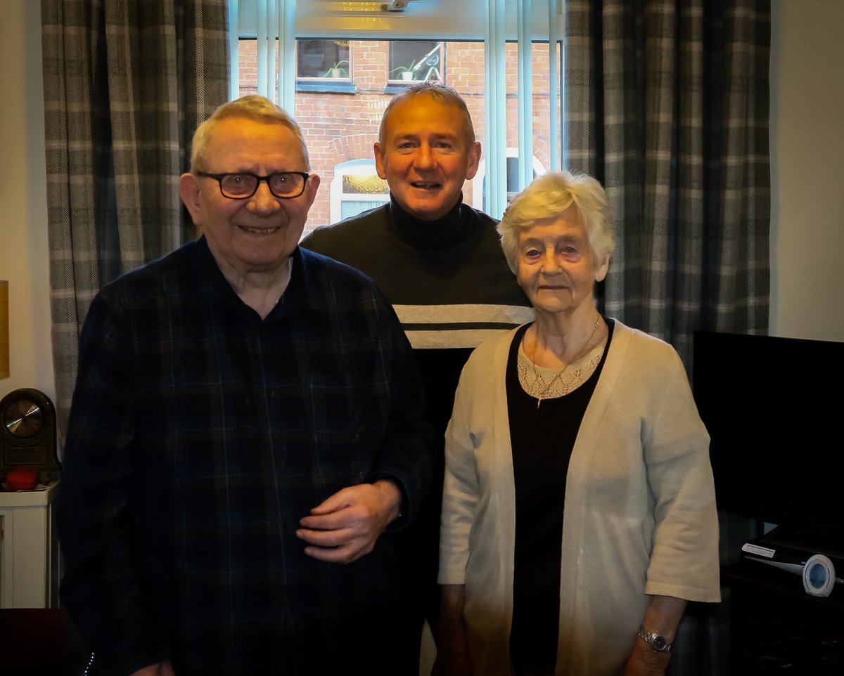 SeamusHeath1's tweet photo. Happy Christmas everyone!
Strange year but made the most of it.
Hopefully you all have a good one and remember;
#LessIsMore #LookOutForYourNeighbour #BeKindToEveryone
How lucky am I? #83 #85
#Parents #Blessed #Balfour https://t.co/fvc8sW9uLm
