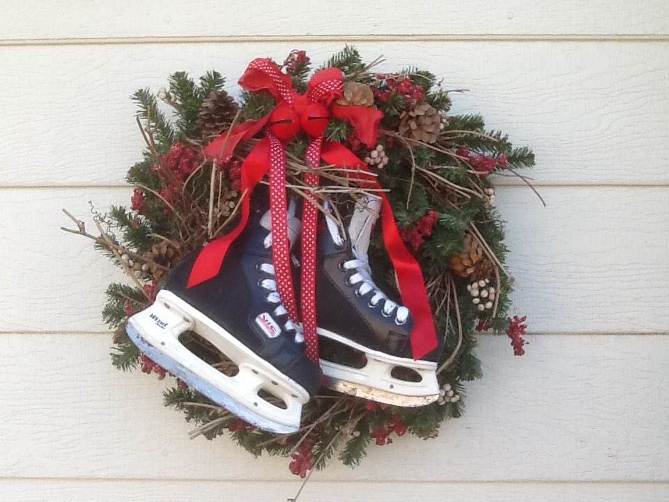 Happiest holiday season to all our PSMHA families.  Enjoy the peace of the season with your families and we will see you all back on the ice soon!