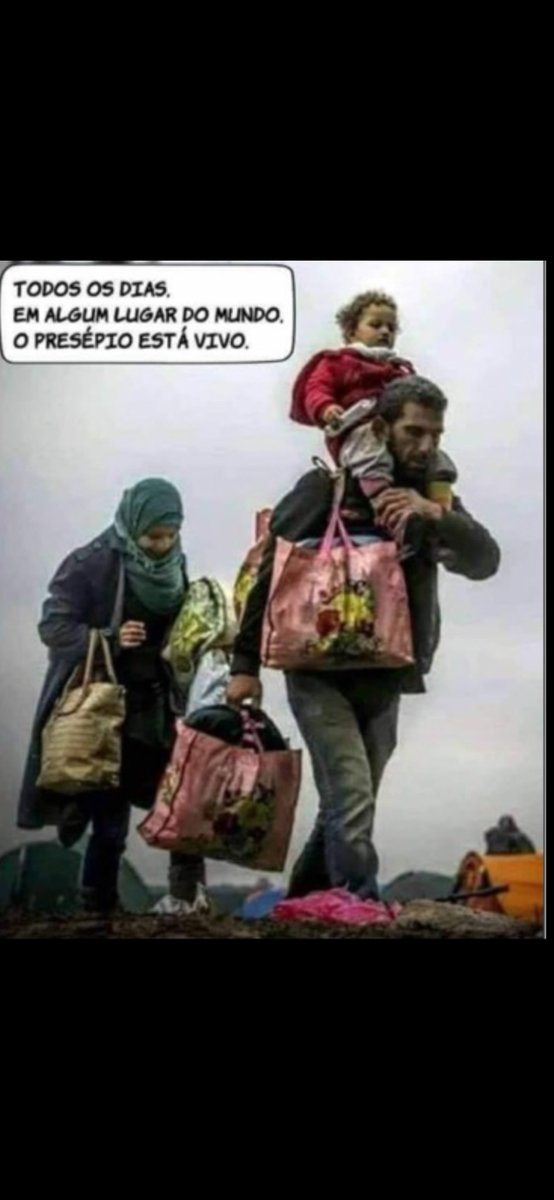 gropen's tweet photo. Se o banquete da vida não é servido com igualdade, temos no espírito do natal uma força que deve nos conduzir neste 24 de dezembro tão diferente. 
Muita saúde.
E um abraço preto e branco. https://t.co/nooMGhl7so