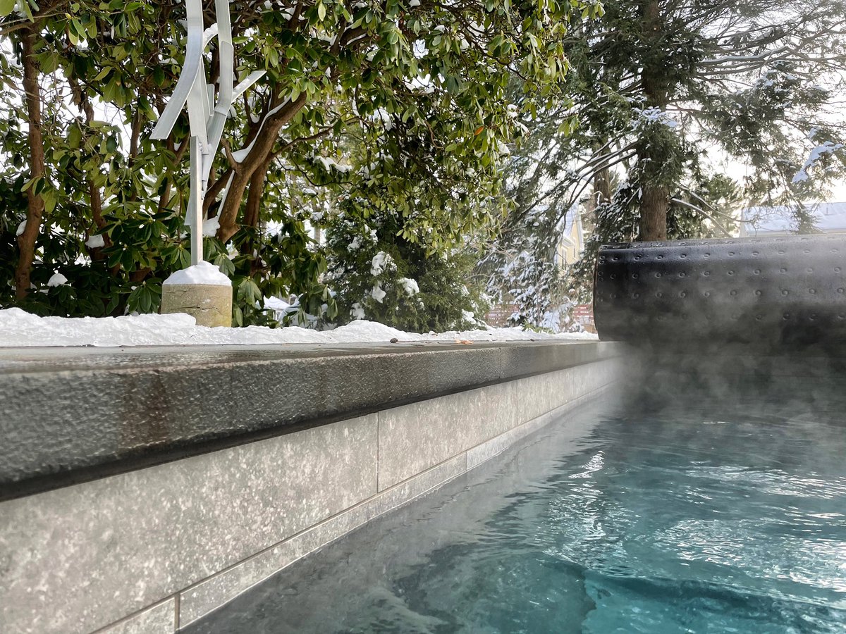 SoakeSales's tweet image. Christmas Eve views 🎄❄️
•
Thanks so much to our Needham, MA customer for this photo of the view from inside a Soake Pool!  We think it looks so warm and inviting!

#soakepools #soake #plungepool #christmaseve #winter #yearroundpool #needham #MA #massachusetts