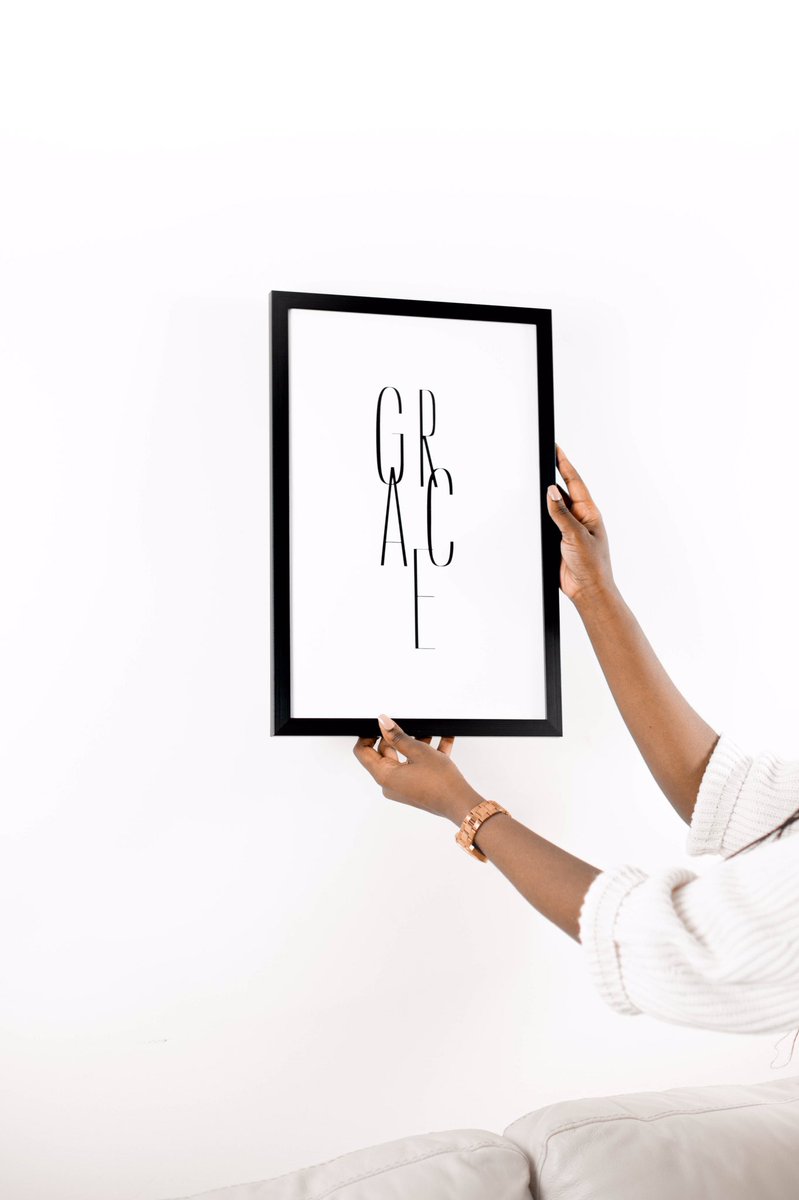 ssolace_scripts's tweet photo. If you’re feeling in the decorating mood, the 11x17 frames are a great addition to an empty wall! 
https://t.co/JS8bwowmce 

#BlackOwnedBusiness https://t.co/zEPZYlnLol
