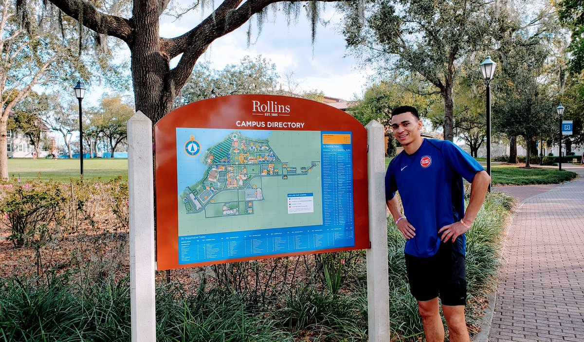 ItsOrderMySteps's tweet photo. #omsRecap #OMSroadTrip 2C Orlando FL area visiting #OMSsuccess Chuchu Enechionyia #CNE97 @MekaFromThe703 at Rollins College #basketball
Florida A&M U @FAMU_1887 #FAMU
#KnowledgeIsPower and can lead to growth
ThursdayThoughts ThursdayMotivation Good Thursday TBT
CHRISTmas https://t.co/4vJt6FPPtK