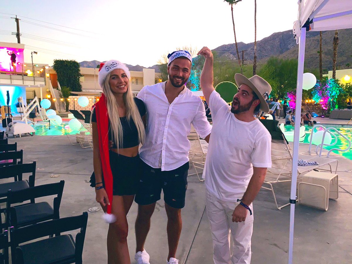 Brekkie⚒️ tweet media