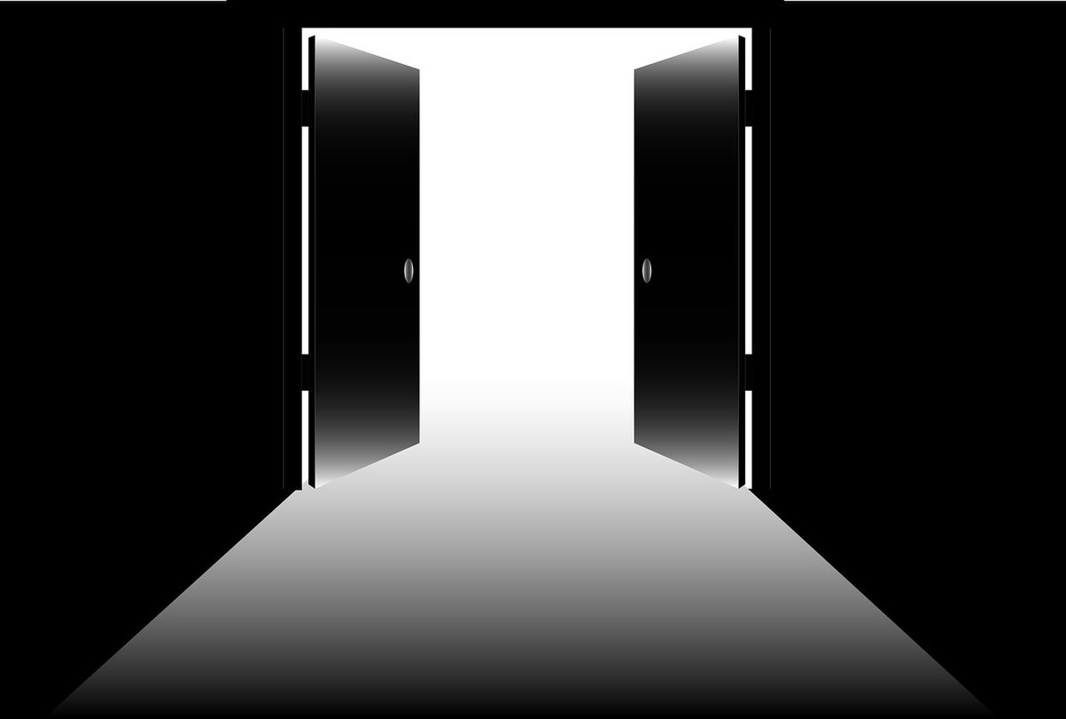 IEEERebootComp's tweet image. Always expect the unexpected. @DCDNEWS has an interesting piece that looks at an unexpected problem with #EdgeComputing: doors. It seems crazy that such a small thing - opening a door - could risk entire business models, but it can: bit.ly/37KldYM #rebootingcomputing