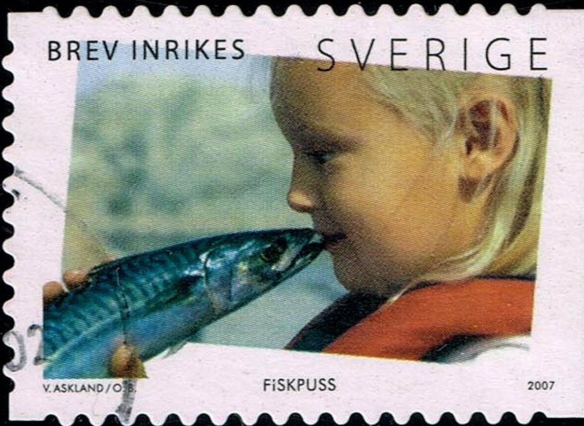 TAT_STAMPS's tweet photo. And the 4th week of January is . . .
Kiss a Shark Week
Sweden, Scott Nr 2563b (2007) https://t.co/8ZpVyCmkhD