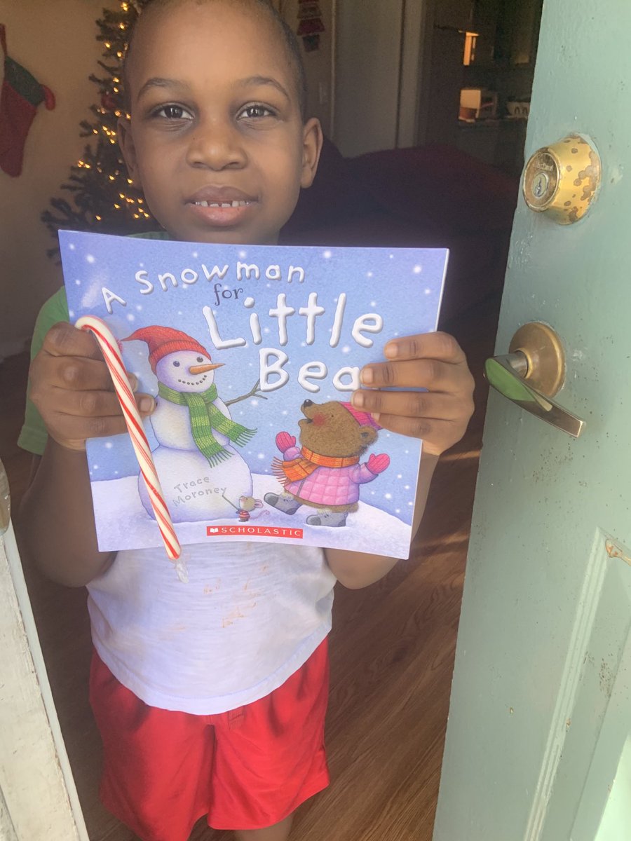 BrendellaChavis's tweet photo. Sent the day delivering some gift to some very special Kinder scholars ⁦@HighlandHtsES⁩ ⁦@MsWagner14⁩ ⁦@jJohnFlowers⁩ ⁦⁦@BTW_WRS⁩ https://t.co/S9xF4vEoov