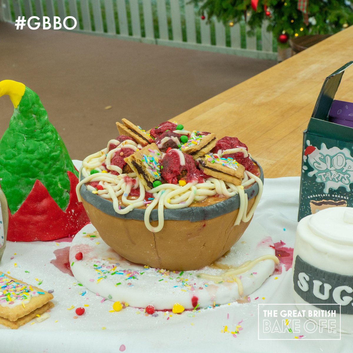 British Bake Off tweet media