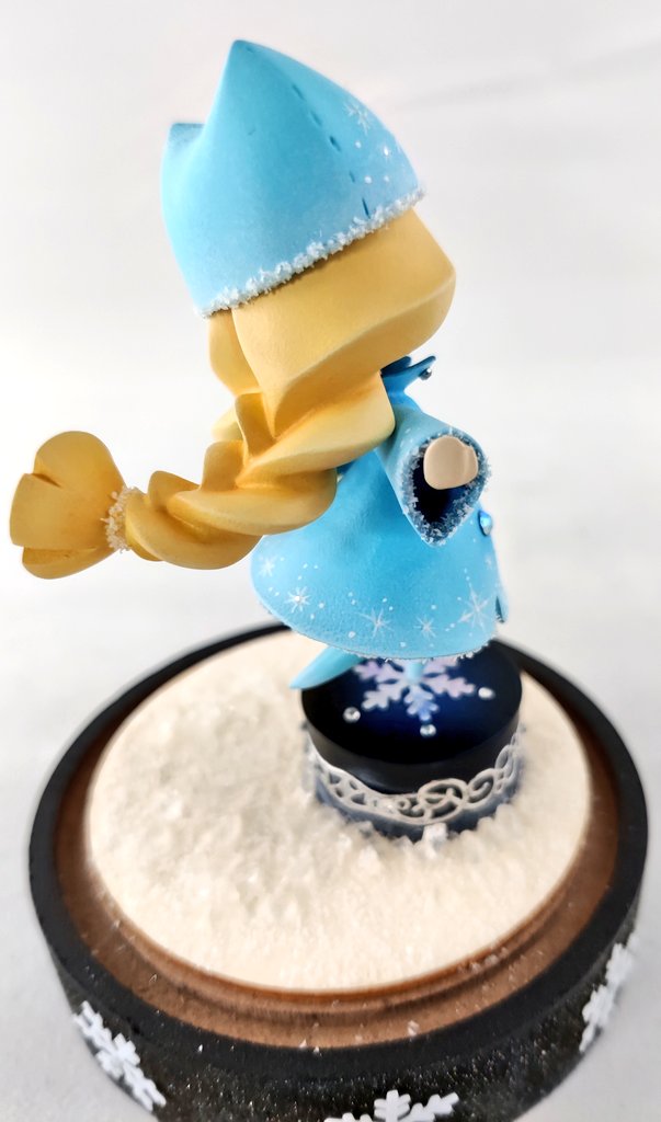 MewLumien's tweet photo. And another Christmas gift. ^^ and yes I like the Elsa style!) #garagekit #elsastyle https://t.co/w2QvNBZClF