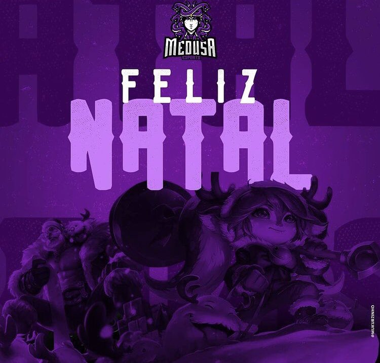 Boa tarde rapaziada!! Como vocês estão?! 
Nossa equipe da Medusa e todos os nossos jogadores desejamos a vocês um feliz natal, que o natal de vocês seja repleto de muita alegria, amor e união. 
Tmj um abraço pra cada um de vocês! ❤️✨