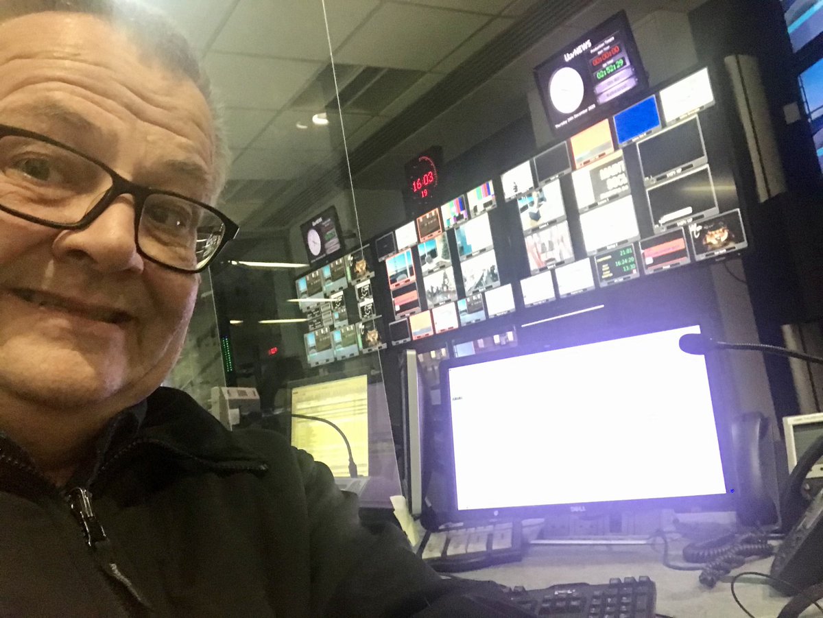 markwittyitv's tweet photo. ⁦@itvcalendar⁩ Xmas Eve bulletin brought to you by the people you don’t see and the ones you do ! Merry Christmas from ⁦@RICH_HUTT0N⁩ ⁦@duncanwooditv⁩ ⁦@katieoscroftitv⁩ ⁦@astridquinn_⁩ ⁦@JournoSamCasey⁩ ⁦@OtisHolmes⁩ ⁦@ipeteh⁩ https://t.co/4x3aw9VyWw