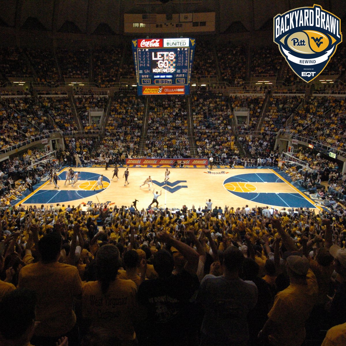 WVUhoops's tweet photo. 100+ Year Rivalry    Packed House
                            🤝
                Backyard Brawl https://t.co/QFn8JjPxj6