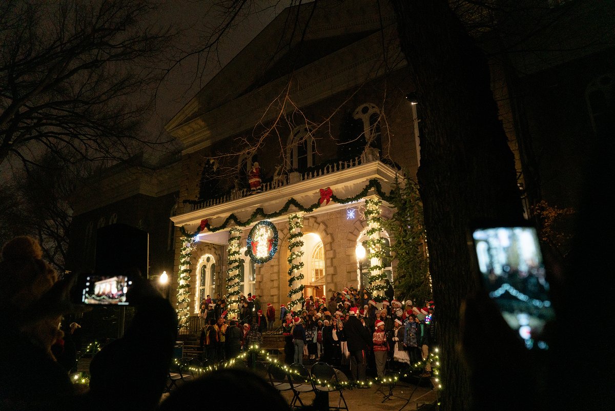 Visit Carson City tweet media