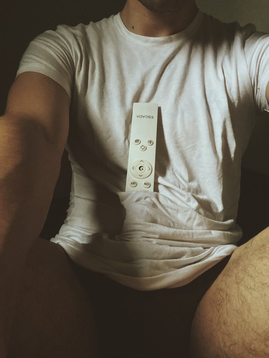 the_lopata's tweet photo. Решил снова поддержать #нюдсочетверг https://t.co/RYqvfk0WAU