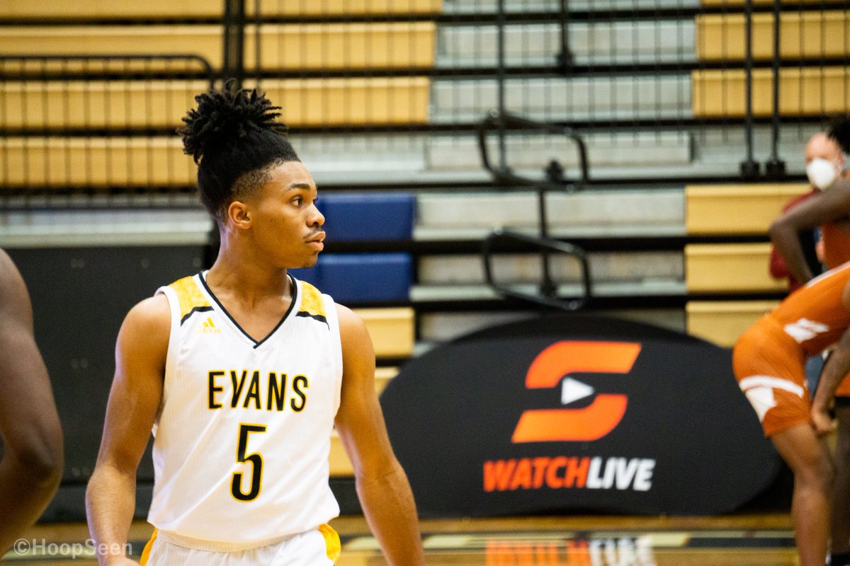 HoopSeenGA's tweet photo. Yesterday we released our first group of the #LSC2020 top perfromers. Curious who else made the list? Check out part two of @briannapatton22βs top performers.
@zgreene11_
@showtime_ki
@brasenj30
@cmcdowell_
@vjoshton
STORY: https://t.co/Z6P4yQkgAu https://t.co/mK3z7YLHPb