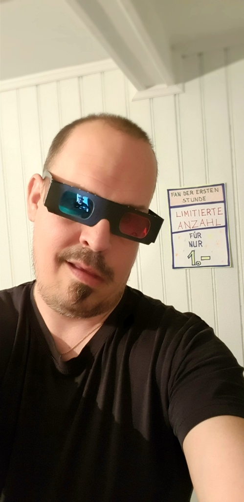 ComedyCh's tweet photo. Ab 19 Uhr Limitierte Anzahl: Fan-Level nur 1.- #limitierteanzahl #plakat #aktion #spezialangebot #weihnachten #geschenk #weihnachtsgeschenk #3DBrille #3D #Angebot #Heiligabend #Schweiz #Comedy #lustig #comedymultimpro #Humor #Komiker #Comedyduo #Kabarett #Kabarettist #Ostschweiz https://t.co/ohtQdvw60U