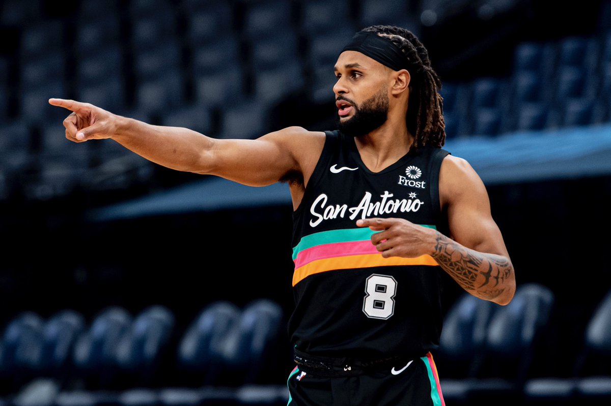 spurs tweet picture
