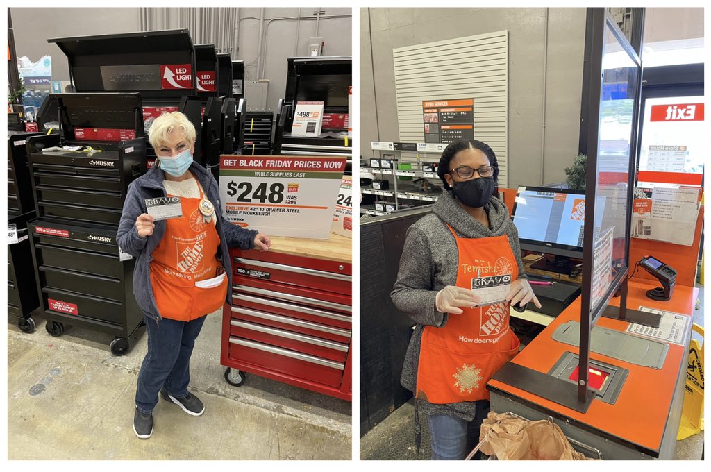 Dabbin Santa is back and handing out GET Bravos to his Customer Service Elves this week!! Excellent job ladies being recognized for giving excellent customer service!! Happy Holidays from Team 352!! <a href="/LanceLLambert/">Lance L Lambert</a> <a href="/Jason41065453/">Jason</a> <a href="/TonjesBetty/">Betty Tonjes</a> <a href="/ChrisDurand_HD/">Chris Durand</a>