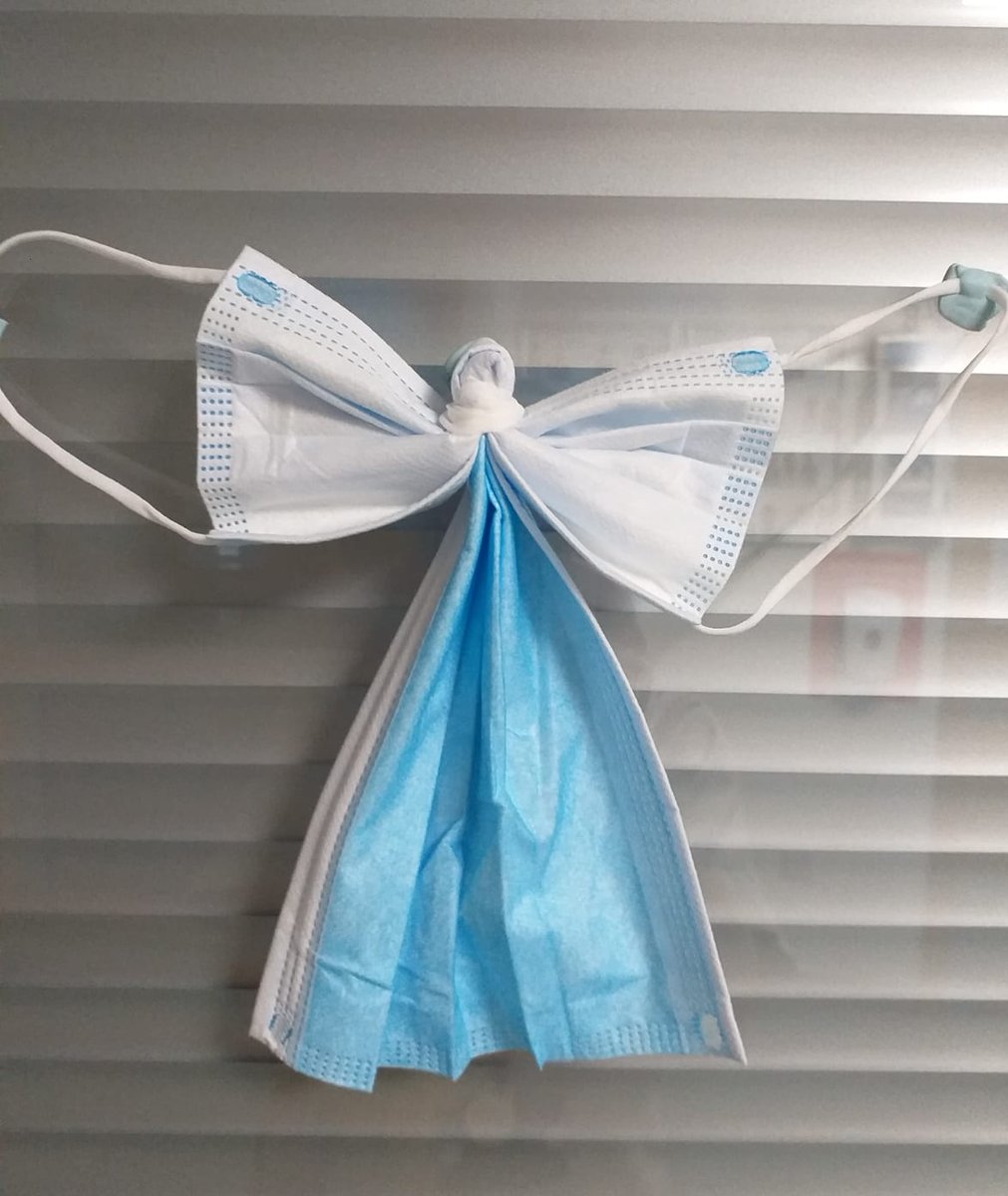 Caroline Potts (@carolinep_slt) on Twitter photo Unmistakably 2020 #CovidChristmas Unmistakably 2020 #CovidChristmas