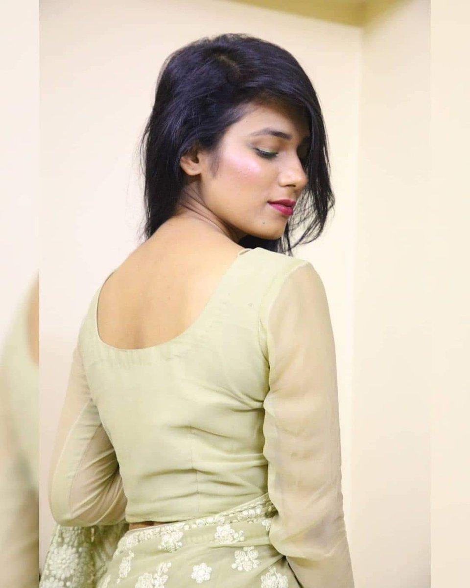 Hot Saree Girl (@girl_saree) / Posts / X