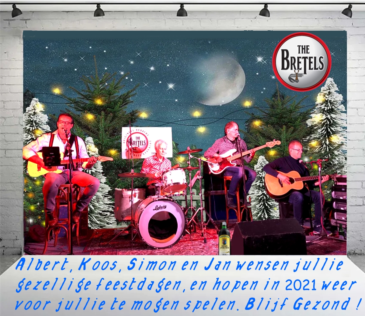 Bassking's tweet photo. 2020 was een rustig jaar voor The Bretels. We wilden wel spelen, maar mochten niet vanwege covid19 en alle maatregelen daaromtrent. Wij wensen iedereen gezellige feestdagen toe, en een gezond 2021. Heb je komend jaar 'n feestje en moet het gezellig worden, wij willen wel spelen ! https://t.co/tsG2kd4awf