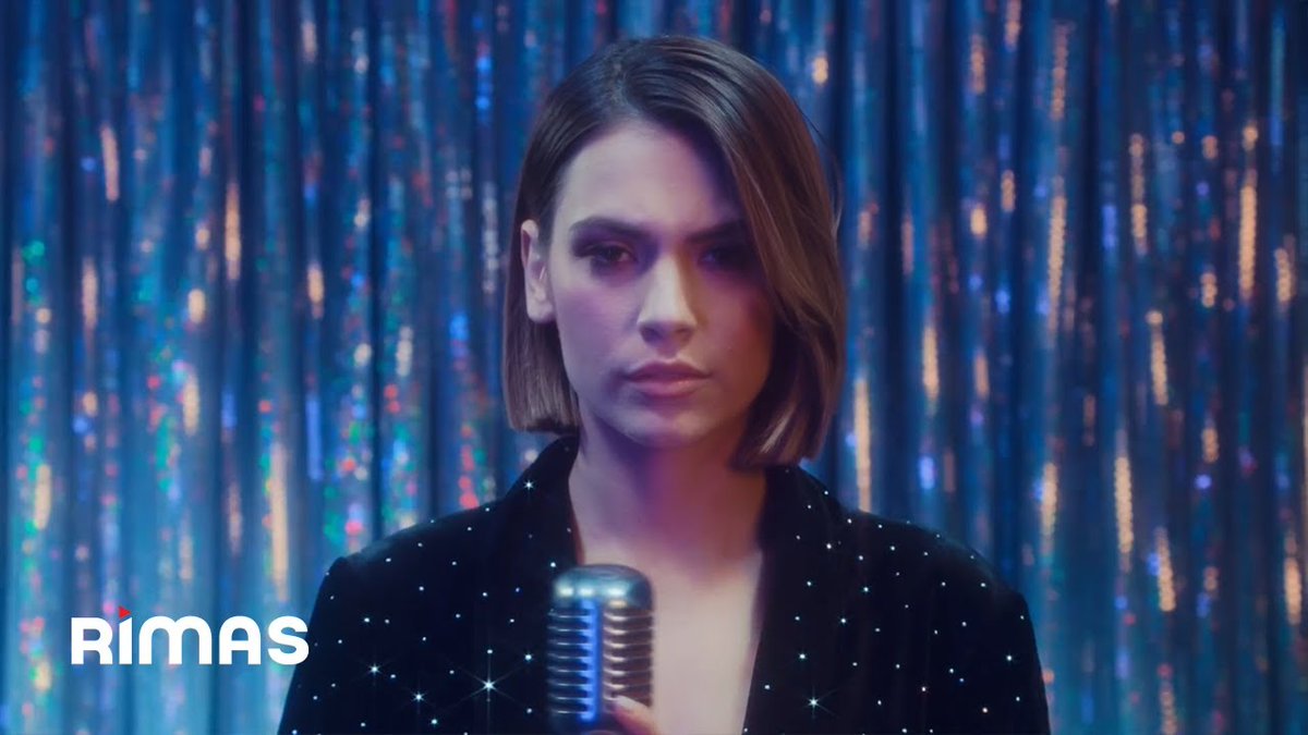 EOMusic1's tweet photo. 9. Solo De Mi
"Yo no soy tuyo ni de nadie, yo soy sólo de mí"
"No me rompiste el corazón, ya yo lo tenía roto
Por eso, ni te amo, ni te odio"
"Y no me vuelvas a decir "Bebé".
#SoloDeMi #BadBunny https://t.co/859bTKJz2s