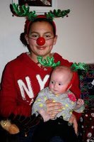 SLCC_Softball's tweet photo. Merry Christmas Eve, from our Bruin Fam to yours!! 💙🎅🏻🎄💛🐻 https://t.co/dNhHmze05b