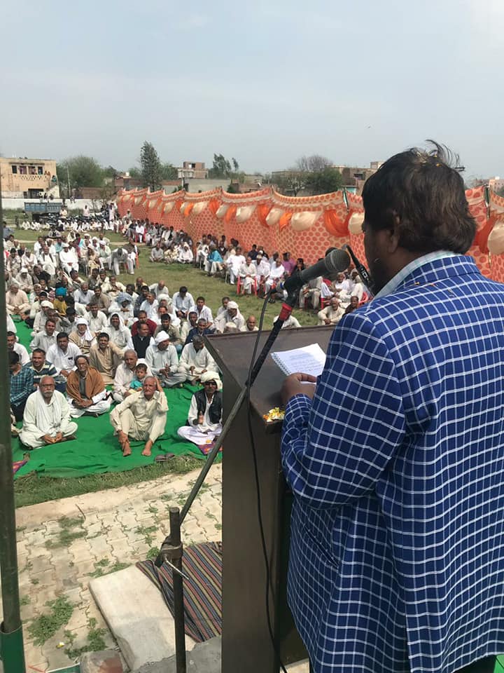 RpiVoice's tweet photo. दलित पैंथर ने पूरे देश में अम्बेडकरवाद की नींव रखी। रामदास आठवले जी के नेतृत्व में पूरे देश में दलित समाज को जागरूक किया गया।

आज उस बहुजन नायक का जन्मदिन है।

#HappyBirthdayRamdasAthawale https://t.co/stfcRN801c