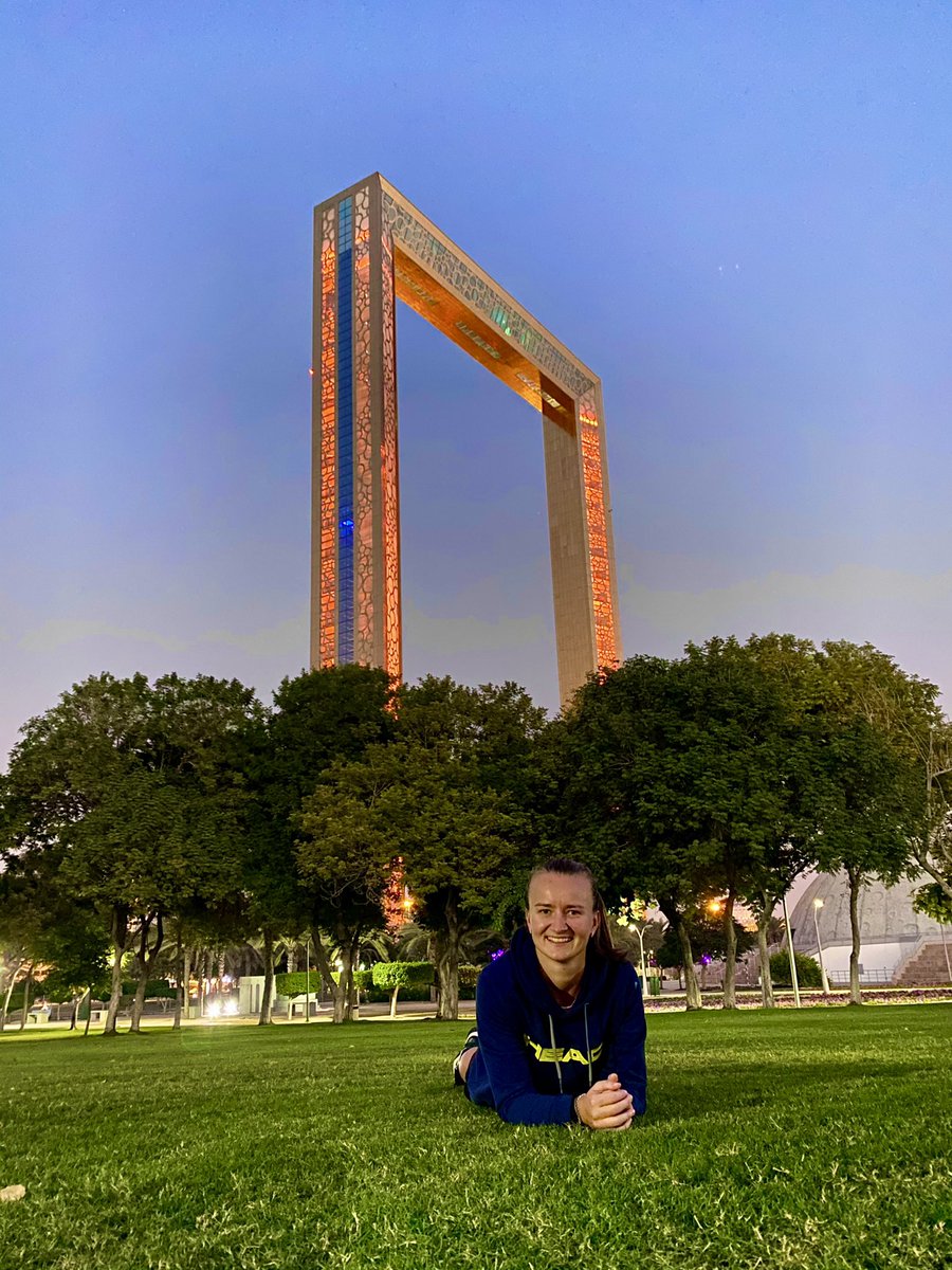 BKrejcikova's tweet photo. Merry Christmas 🎄🎁 😍
Šťastné a Veselé Vánoce 🎄🎁😍
Feliz Navidad 🎄🎁😍
#dubai #christmas #vanoce #holidays #zabeelpark #frame #dubaiframe #christmaseve #green 🌳#visitdubai #mydubai🇦🇪 #uae🇦🇪 #differentchristmas #missingsnow❄️ https://t.co/4QrVkSWpmU