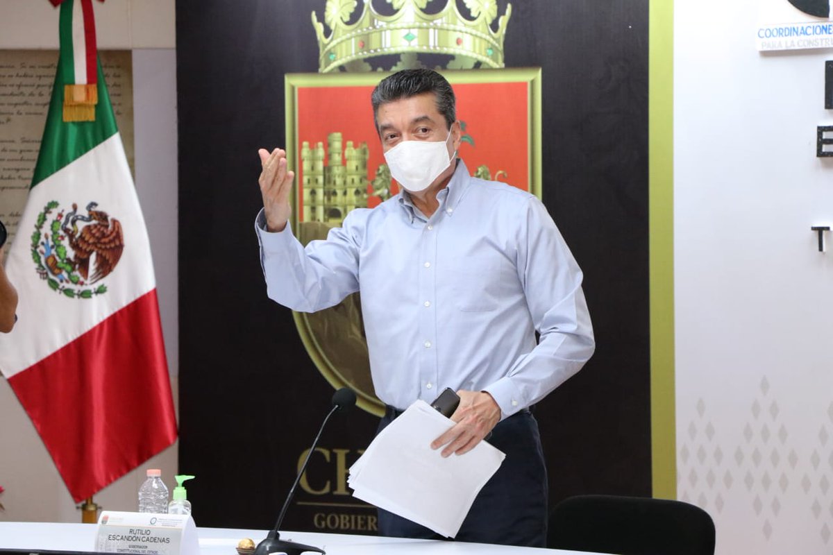 RutilioEscandon's tweet photo. Continuaremos el trabajo de las #MesasDeSeguridad en unidad con los tres órdenes de Gobierno como se ha hecho en todos los rubros, atendiendo las necesidades de las y los chiapanecos. Buscamos que la población se sienta segura en todo el territorio estatal. https://t.co/vfhiKYDDjQ