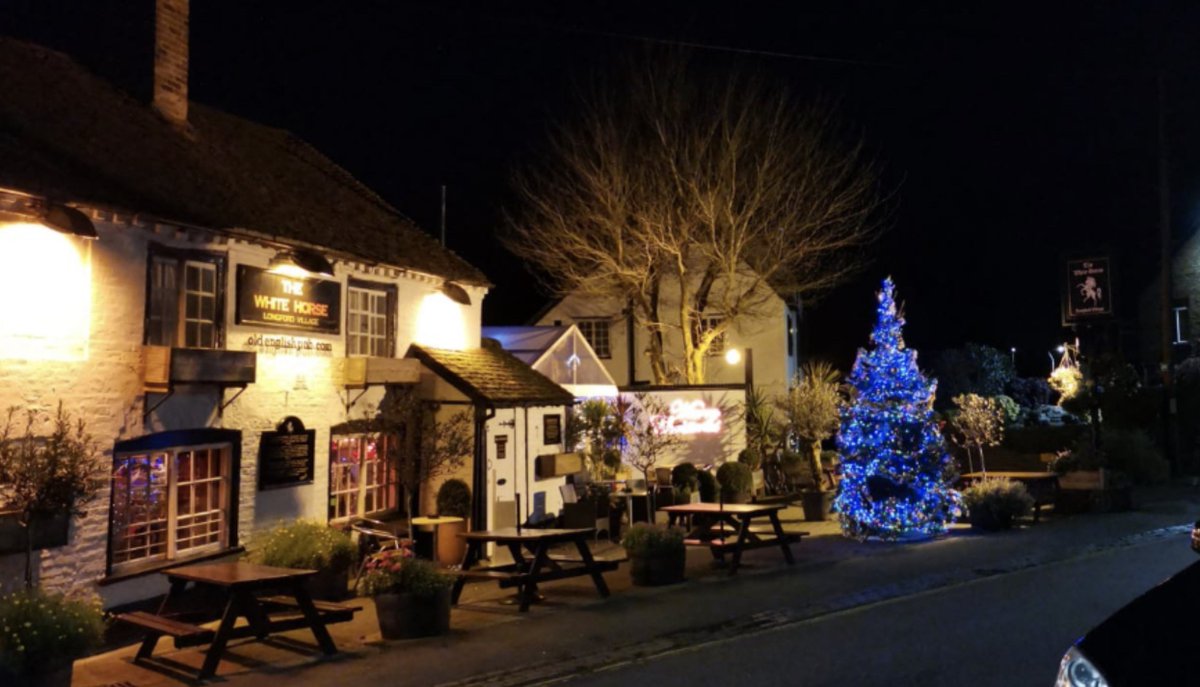 StopHeathrowExp's tweet photo. Happy Christmas from all of us at Stop Heathrow Expansion. Please enjoy Christmas as safely as you can.

Image: The Square, Longford Village, near Heathrow. https://t.co/KCKCAjsZlv