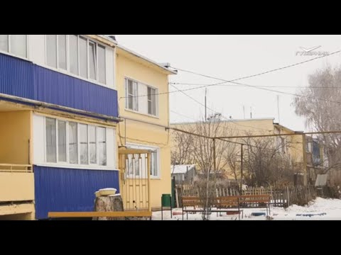 В домах в селе Ольгино отремонтировали кровлю sova.info/news/v-domakh-…