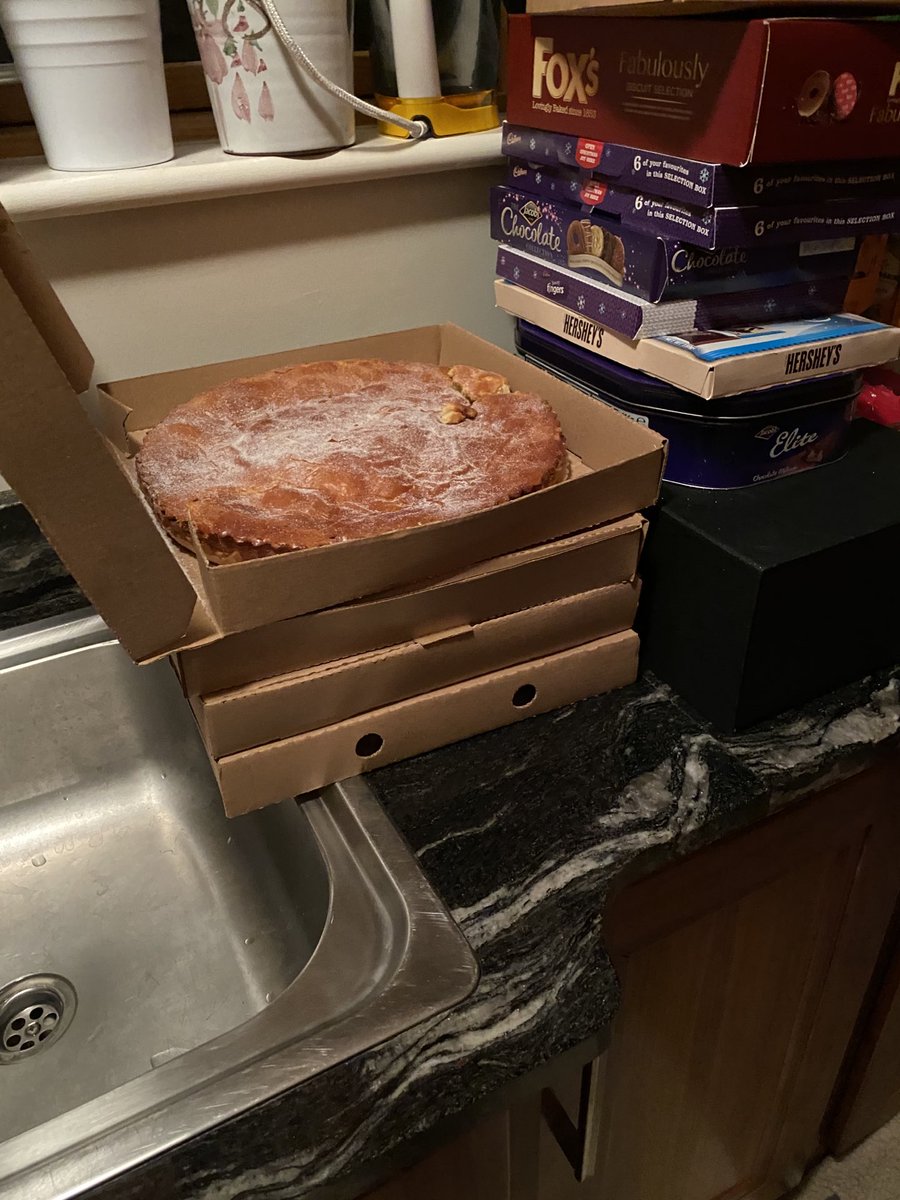 Enough apple pie?? Never enough - thanks Brenda and Kevin #Nourish Barna. Thanks #louisesharkey #yummy yummy