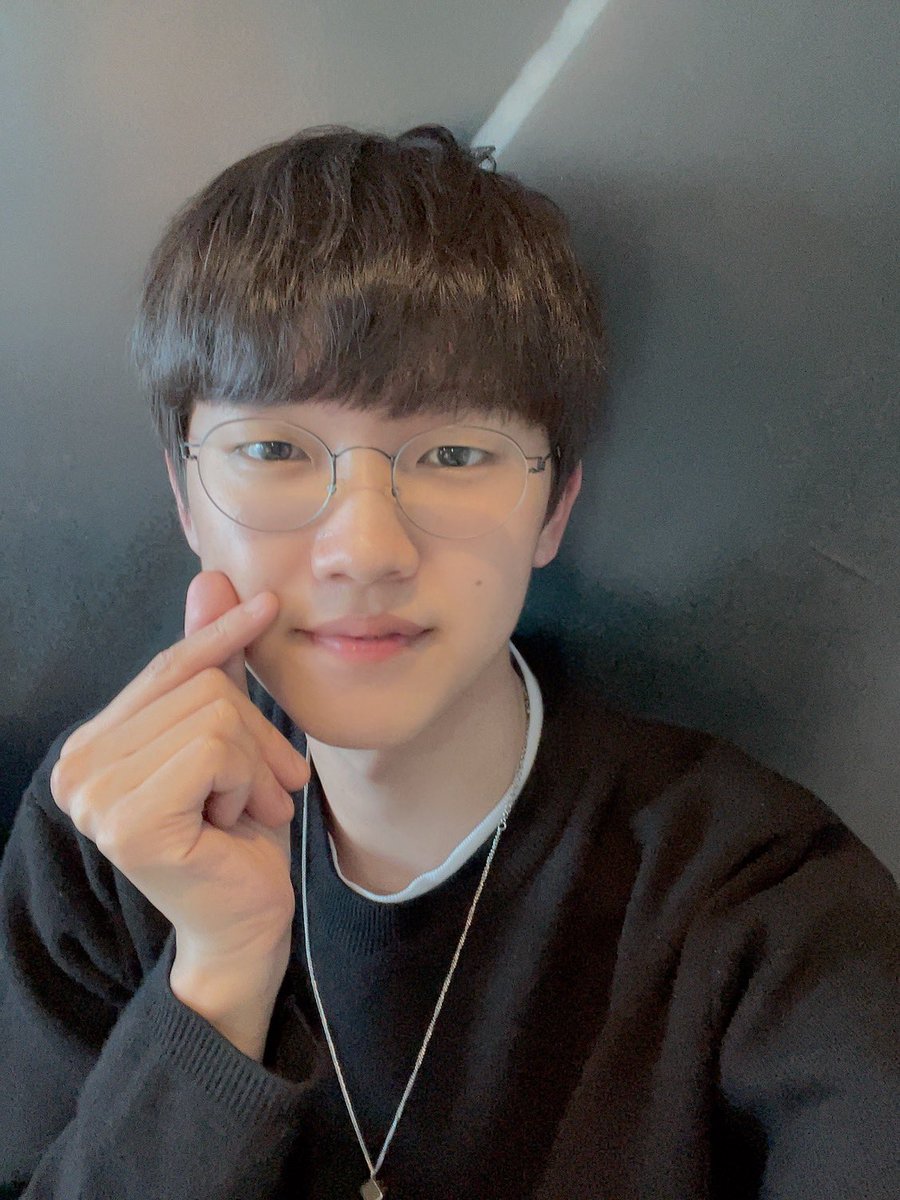 Rainbow 김수기 tweet media