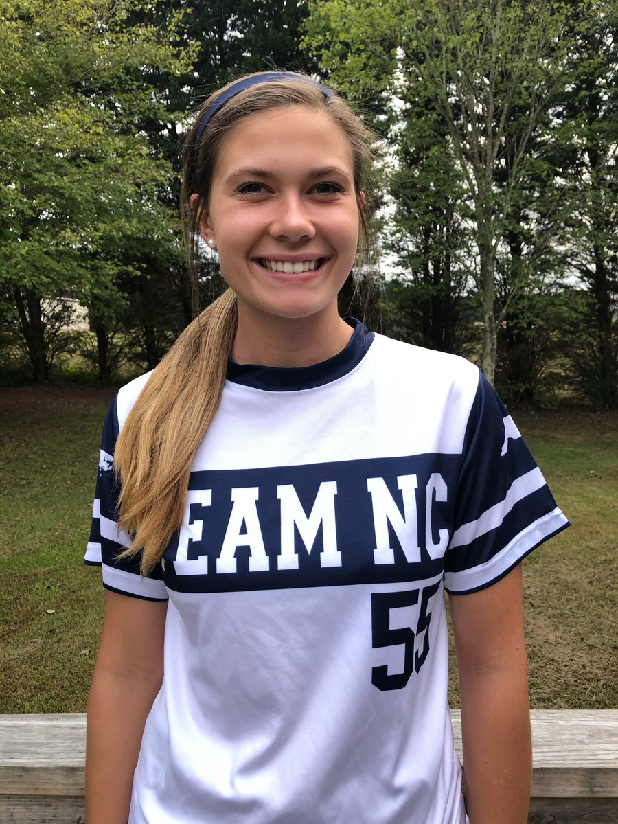 HussBrad's tweet photo. We would like to welcome 2021 LHP Bre Minton and her family to Team NC Huss. Bre has signed her NLI to attend Erskine University and play softball for Coach Hawkins. Welcome aboard Bre!!! @breerene16 @ErskineSoftball @TeamNCSoftball https://t.co/if6a74OPuR