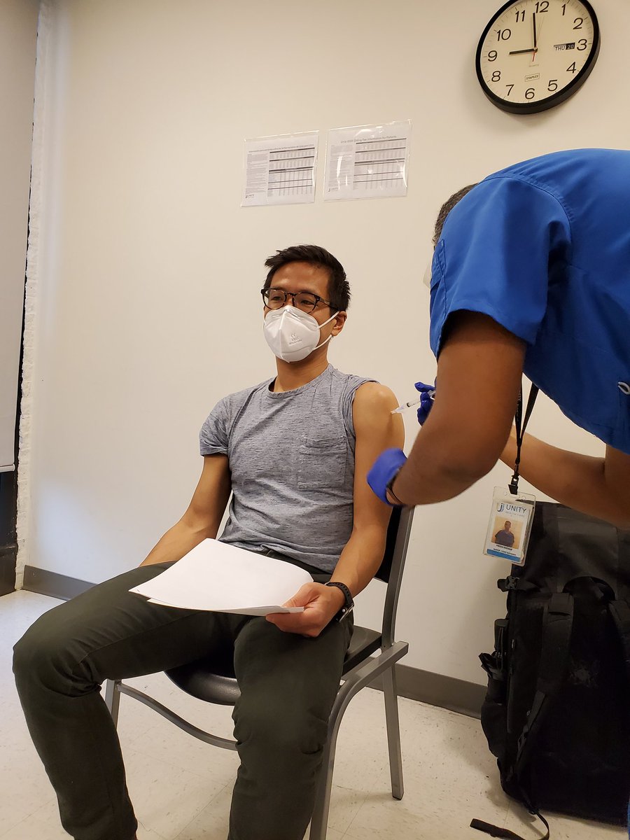 semaj187's tweet photo. Fortunate to have received the #CovidVaccine @UnityHealthCare. We are working daily to make sure our communities stay healthy. #ThisIsOurShot #VaccinesSaveLives @DCPCA @_DCHealth #valuechcs #whywevax #famdocs4vax @DCAFP #novid2021 https://t.co/715aSYuxXQ