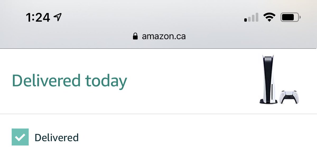 coplimited's tweet image. Christmas sale! Disc $720 shipped

With free extra controller (so you will get two)

*this was delivered today from Amazon (30mins ago). There is a small tear on the box so I dont wanna risk it with StockX. Please buy 🙃