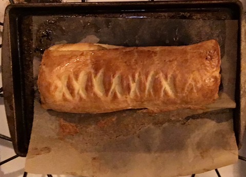 TC_eureka's tweet photo. @GordonRamsay Hey there Mr. Ramsay! I made this recipe for my fiancée last night. Certainly not as pretty as yours, but super delicious anyways. How'd I do? 

Merry Christmas to you and your family! https://t.co/vwl7TWxo9m