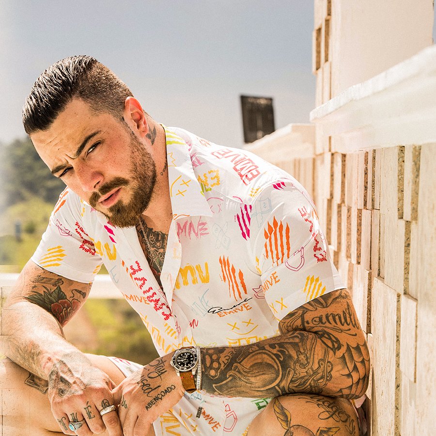 Emiveoficial's tweet photo. RENEW PART II : já disponível em nosso site, link na Bio 🔥 2020/2021 https://t.co/NxInB1U6BJ