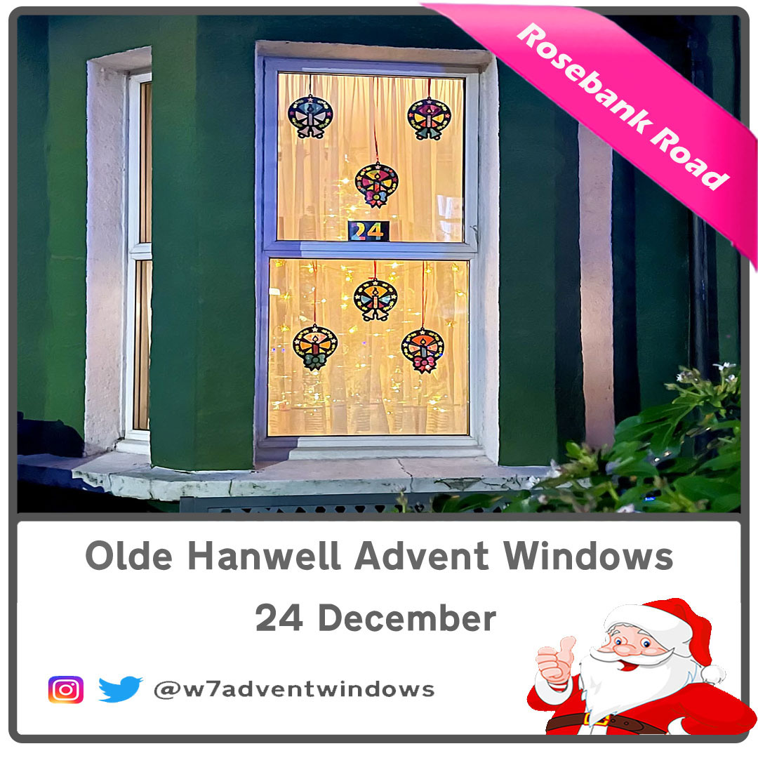w7adventwindows's tweet photo. The #day24 #w7adventwindows. Thank you to our neighbours who took part, our street organisers, to Steven &amp; Paul, our photographers and to Anna who masterminded it all. We'll post some more photos over the next week. The displays themselves will stay up until NYE. Merry Christmas! https://t.co/r84bNusLVG